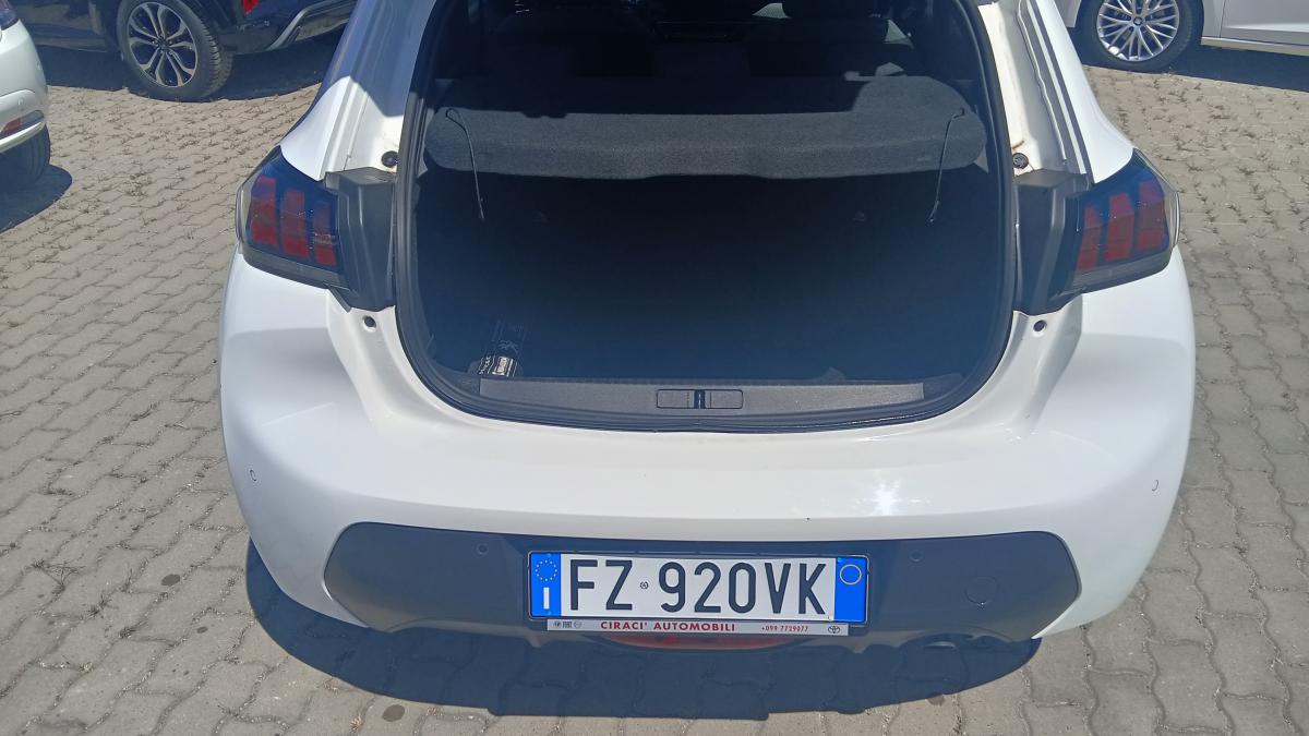 Peugeot 208 1.2 PureTech 100cv EAT8 5 porte Active Pack